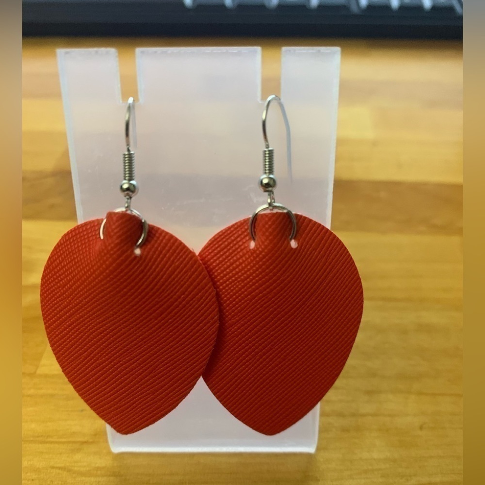 3/$24 NEW Fun Fashion Earrings-Orange